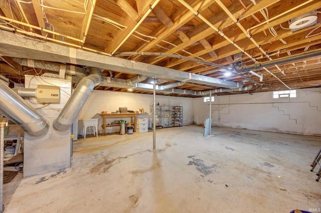 1005 E Maxwell Lane, Bloomington, IN 47401