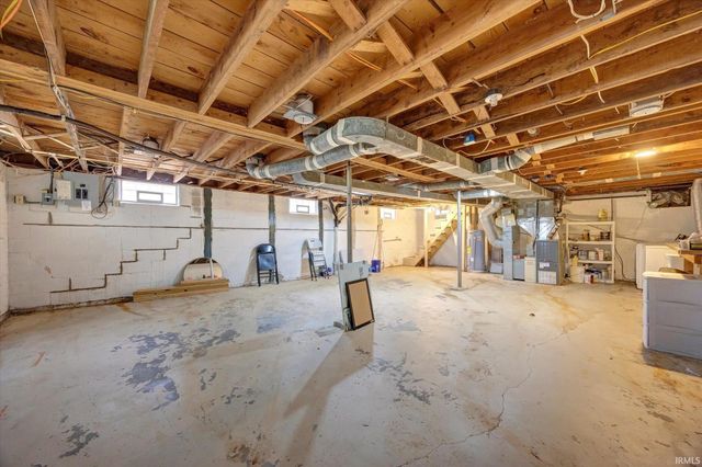 1005 E Maxwell Lane, Bloomington, IN 47401