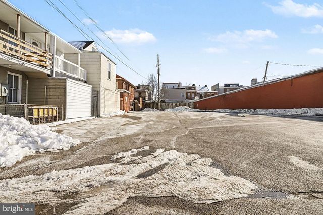 26 N WEST ST, York, PA 17401