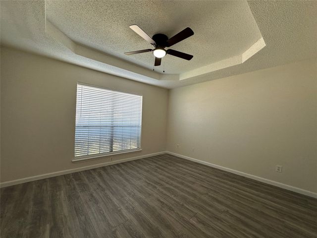 551 Stonewall Way, Mesquite, TX 75149