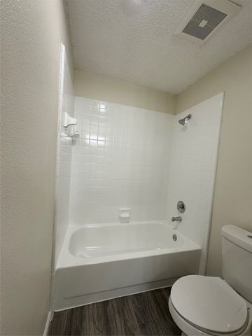 551 Stonewall Way, Mesquite, TX 75149