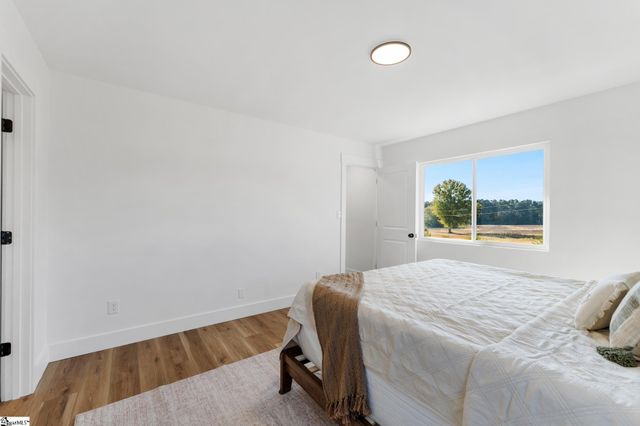 489 Haddon Road, Donalds, SC 29638