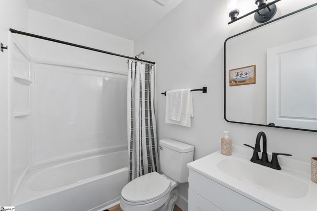 489 Haddon Road, Donalds, SC 29638