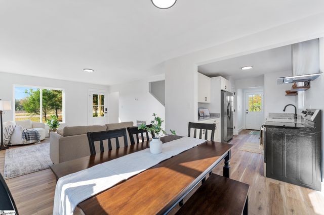 489 Haddon Road, Donalds, SC 29638