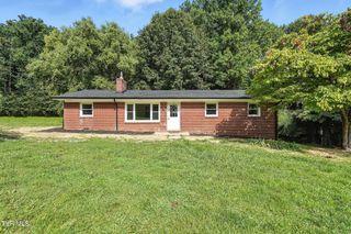 2736 Siam Road, Elizabethton, TN 37643