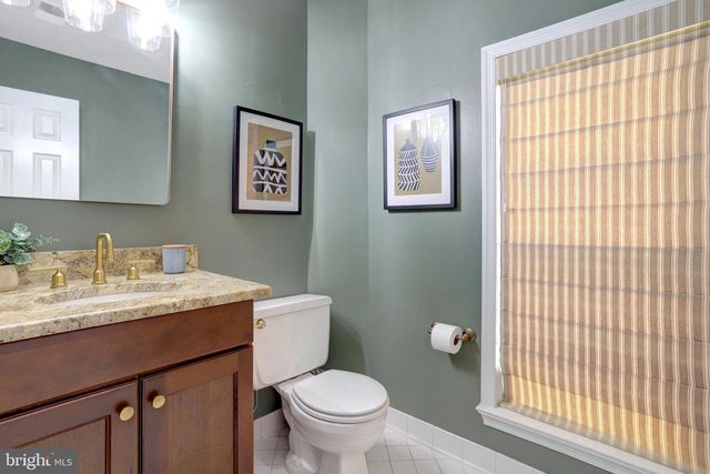 18 S MONTANA ST, Arlington, VA 22204