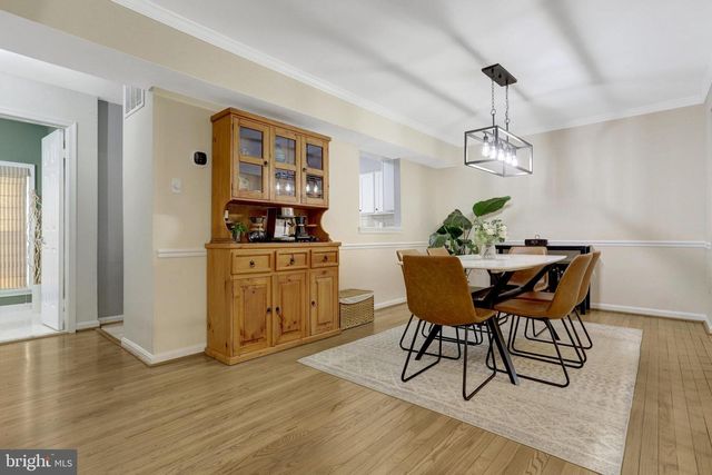 18 S MONTANA ST, Arlington, VA 22204