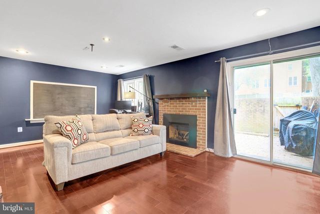 18 S MONTANA ST, Arlington, VA 22204