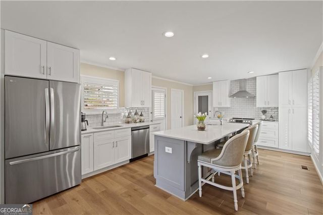 3526 Edgewood Circle, Gainesville, GA 30506