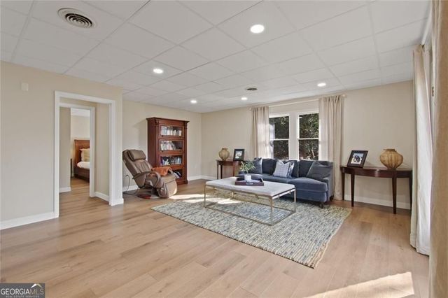 3526 Edgewood Circle, Gainesville, GA 30506
