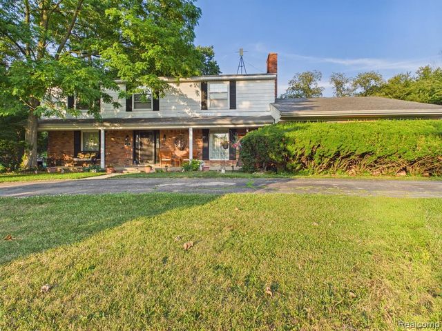 873 Winn Lake Road, Lapeer, MI 48446