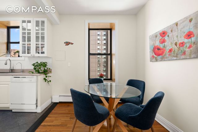 370 St Nicholas Avenue PH5B, New York City, NY 10027
