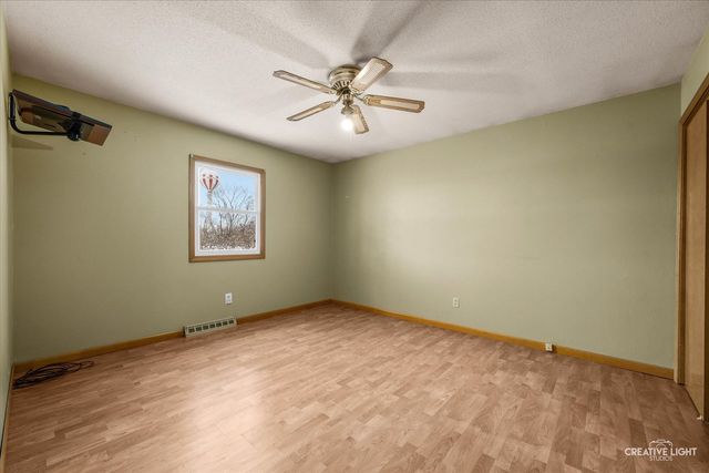 910 Wiker Drive, Rock Falls, IL 61071