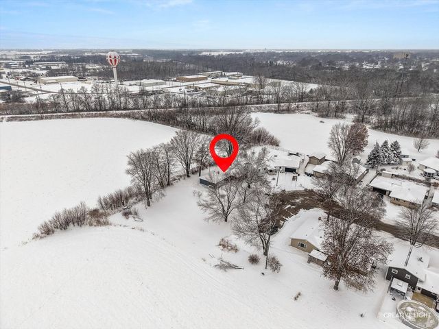 910 Wiker Drive, Rock Falls, IL 61071