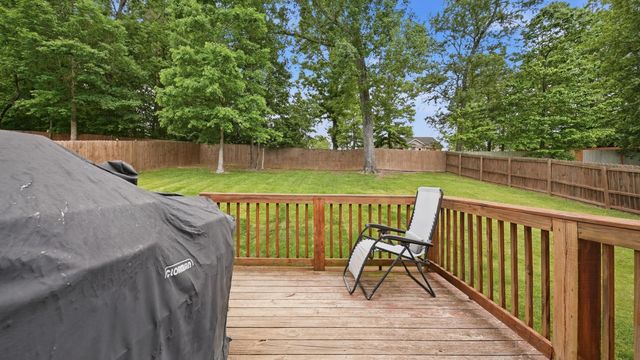 2045 Short Leaf Lane, Soddy Daisy, TN 37379