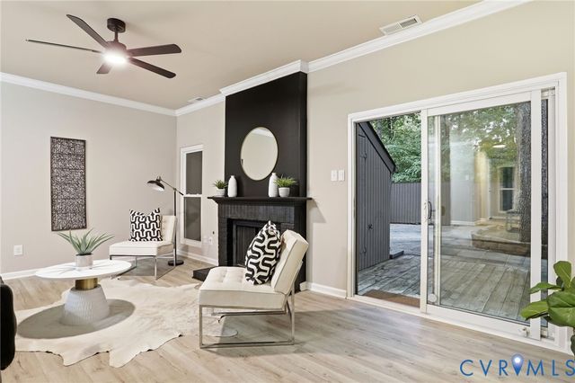 11610 E Briar Patch Dr, Midlothian, VA 23113
