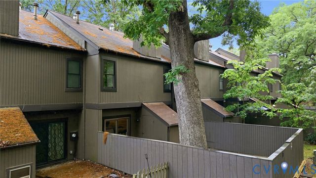 11610 E Briar Patch Dr, Midlothian, VA 23113