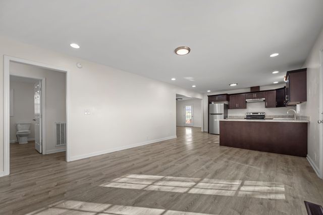456 WHITES GAP ROAD, Huntland, TN 37345