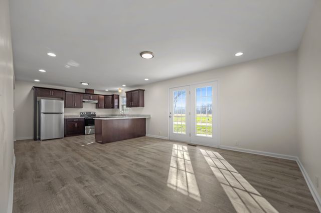 456 WHITES GAP ROAD, Huntland, TN 37345