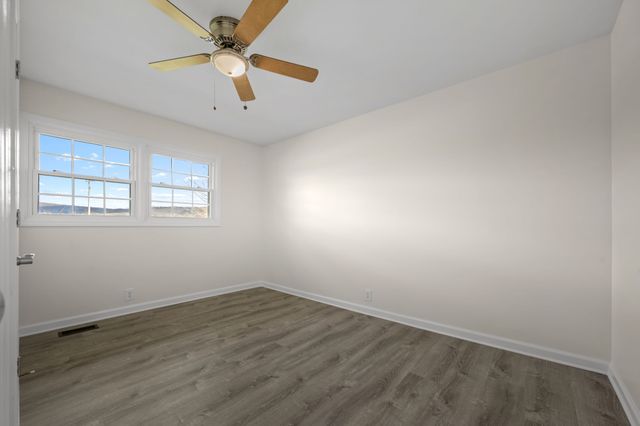 456 WHITES GAP ROAD, Huntland, TN 37345