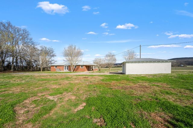 456 WHITES GAP ROAD, Huntland, TN 37345