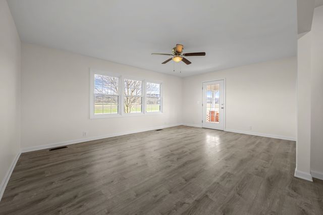 456 WHITES GAP ROAD, Huntland, TN 37345
