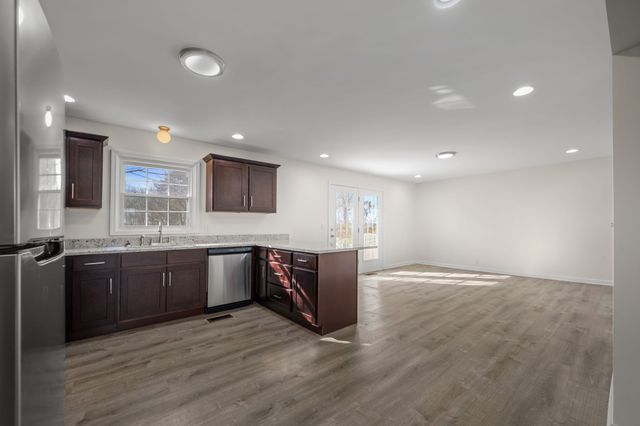 456 WHITES GAP ROAD, Huntland, TN 37345