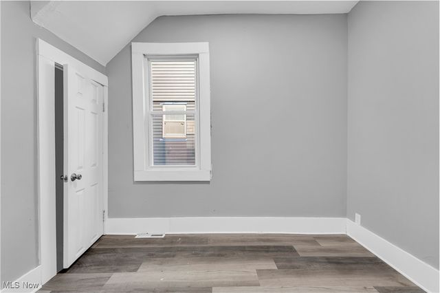 2115 W 96th Street, Cleveland, OH 44102