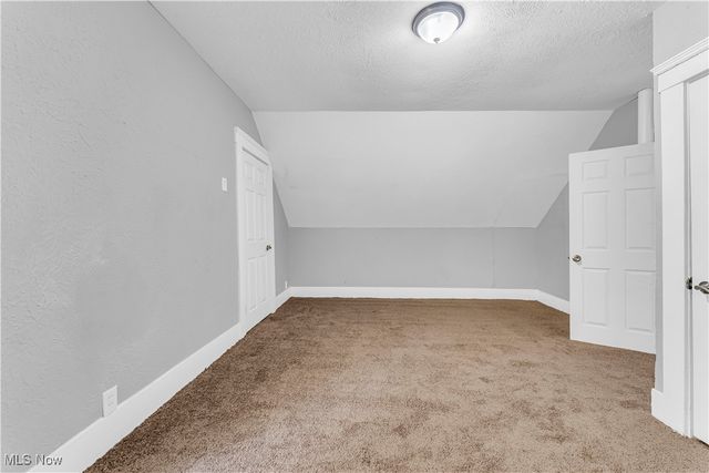 2115 W 96th Street, Cleveland, OH 44102