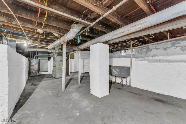 2115 W 96th Street, Cleveland, OH 44102