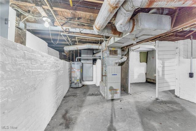 2115 W 96th Street, Cleveland, OH 44102