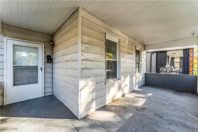 2115 W 96th Street, Cleveland, OH 44102