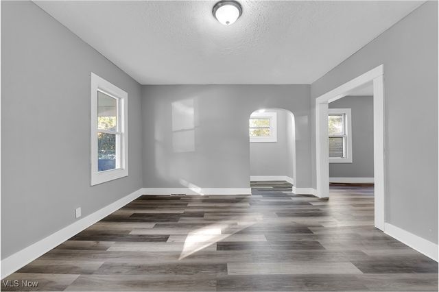 2115 W 96th Street, Cleveland, OH 44102