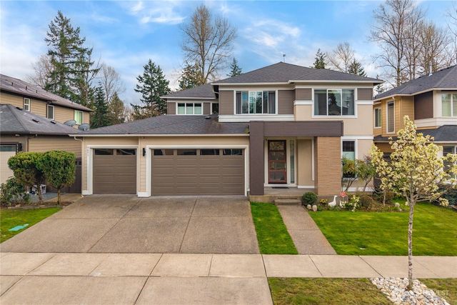 5851 S 326th Court, Auburn, WA 98001