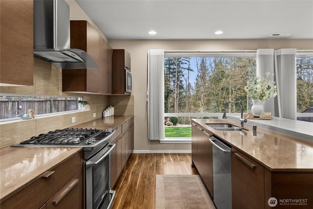 5851 S 326th Court, Auburn, WA 98001