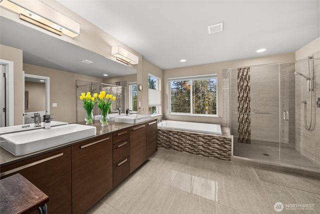 5851 S 326th Court, Auburn, WA 98001