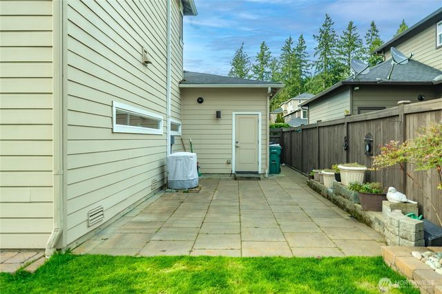 5851 S 326th Court, Auburn, WA 98001