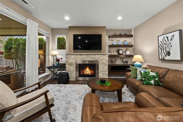 5851 S 326th Court, Auburn, WA 98001