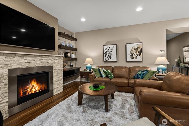 5851 S 326th Court, Auburn, WA 98001