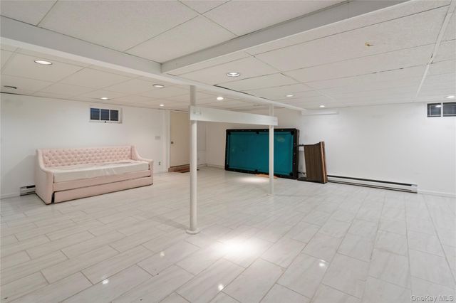 9 Oak Shore Drive, Bayville, NY 11709