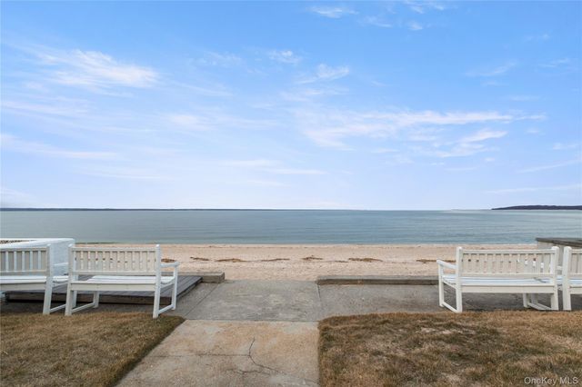 9 Oak Shore Drive, Bayville, NY 11709