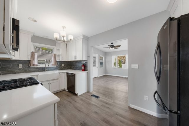 243 N 12Th St, Kenilworth Boro, NJ 07033