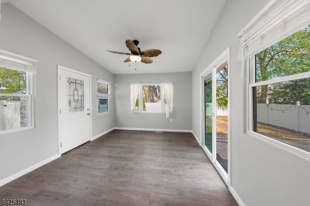 243 N 12Th St, Kenilworth Boro, NJ 07033