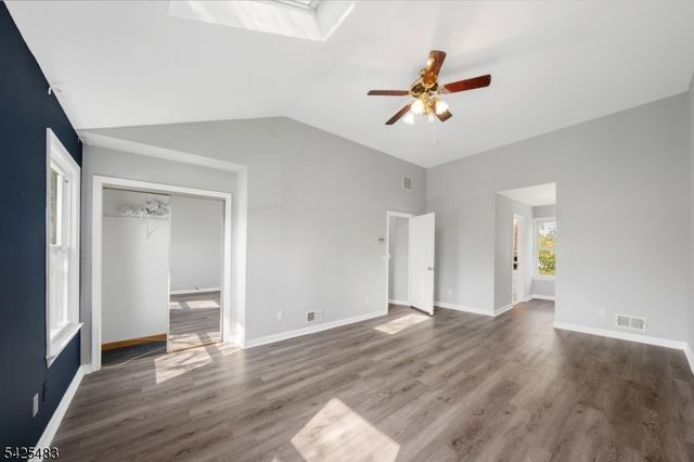 243 N 12Th St, Kenilworth Boro, NJ 07033