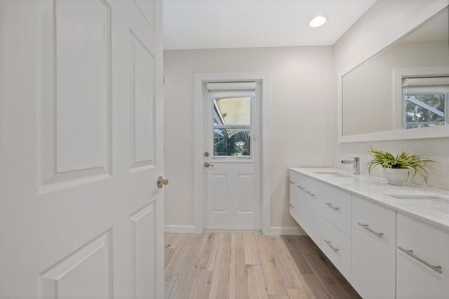 13385 Kingsbury Drive, Wellington, FL 33414