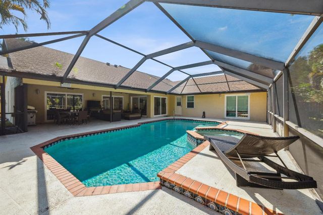 13385 Kingsbury Drive, Wellington, FL 33414