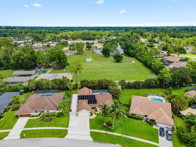 13385 Kingsbury Drive, Wellington, FL 33414