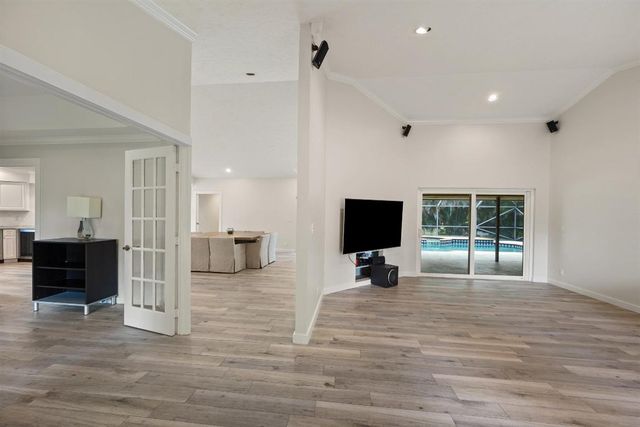 13385 Kingsbury Drive, Wellington, FL 33414