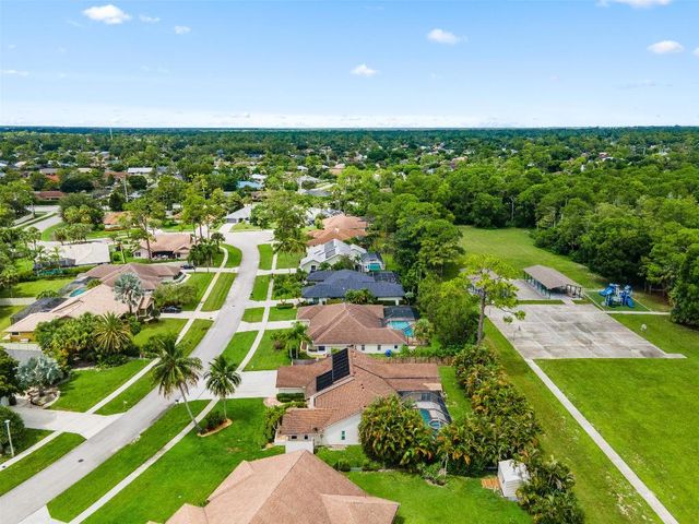 13385 Kingsbury Drive, Wellington, FL 33414