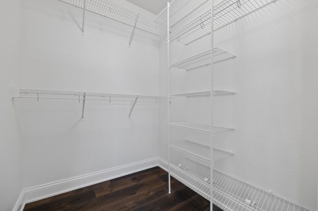 994 25th Street, Des Moines, IA 50312